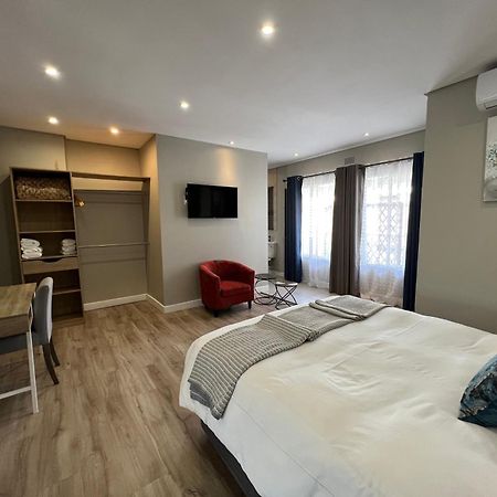 Le'Ciara Luxury Guest House Joanesburgo Exterior foto