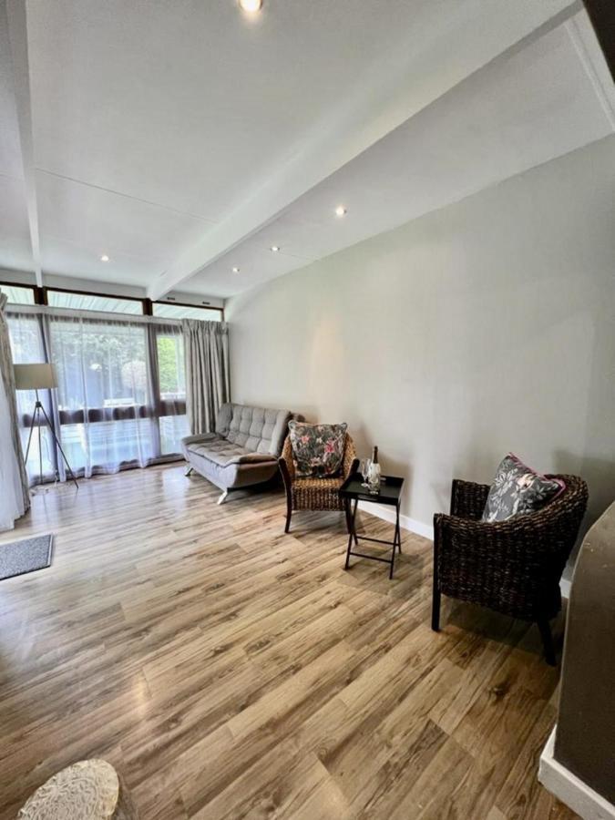 Le'Ciara Luxury Guest House Joanesburgo Exterior foto